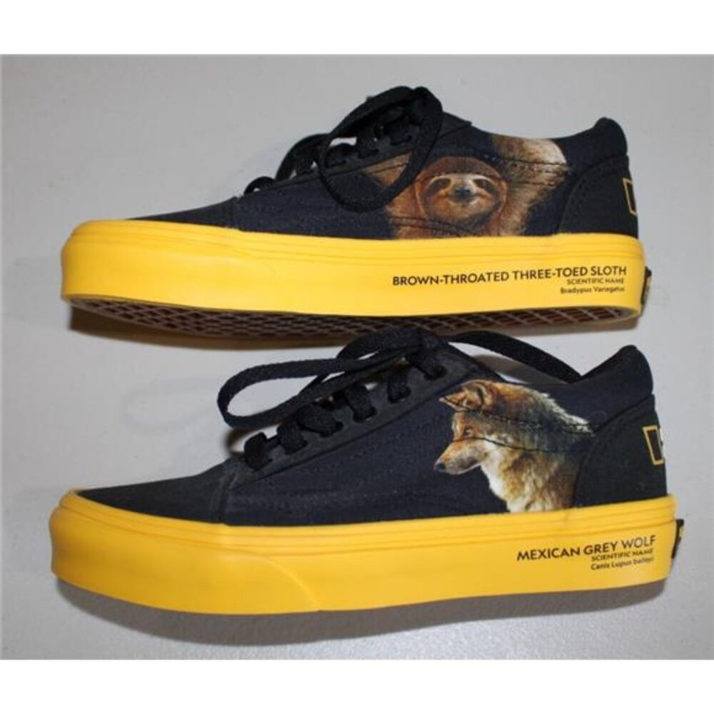 Vans X National Geographic Sloth Wolf Snake Frog Sneakers 1.5 Kids 1 1/2 Photo